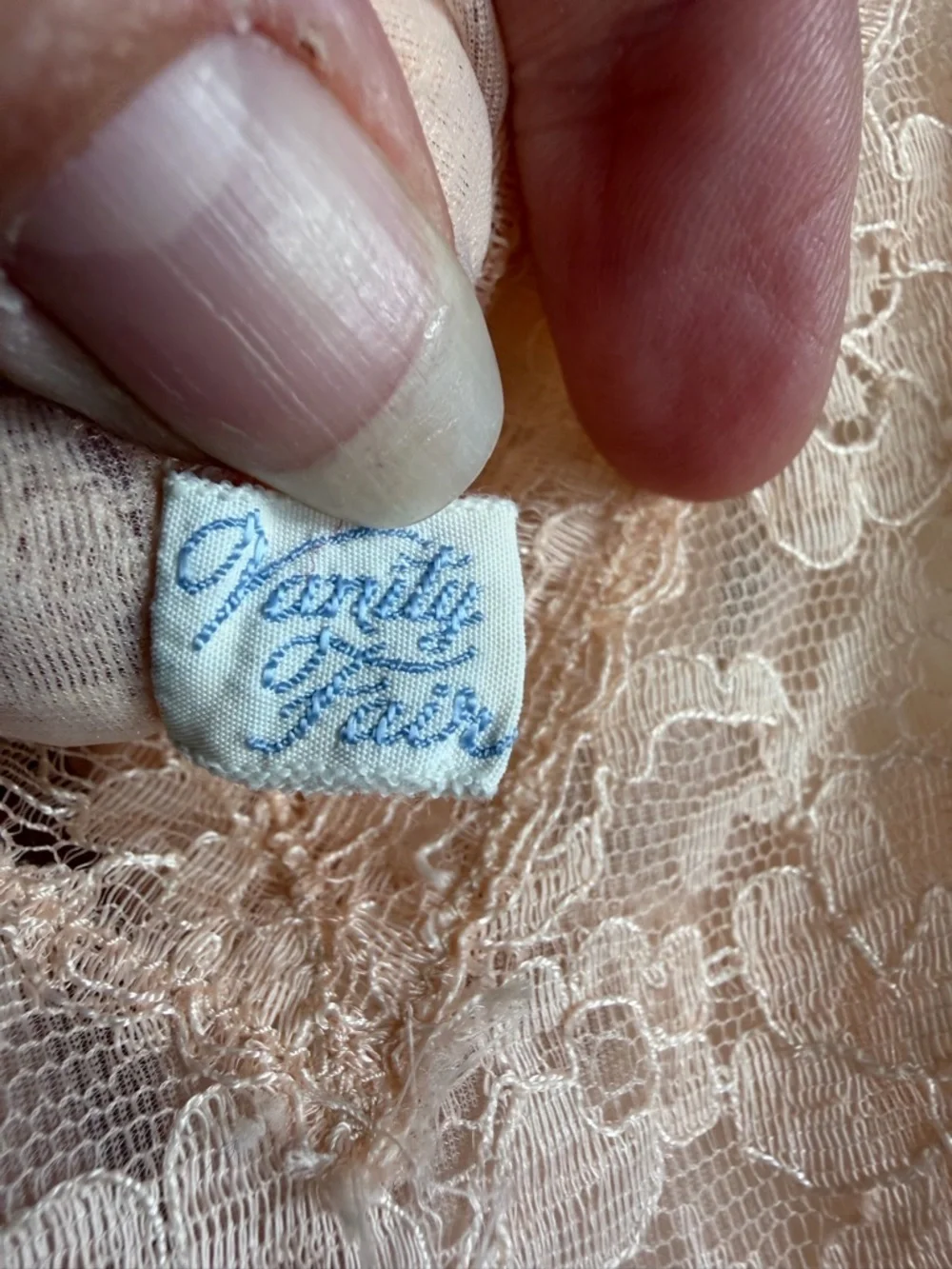 Vintage Vanity Fair Peach Lace Slip Dress Size 32 Small Nylon Nightgown Midi - Picture 6 of 6